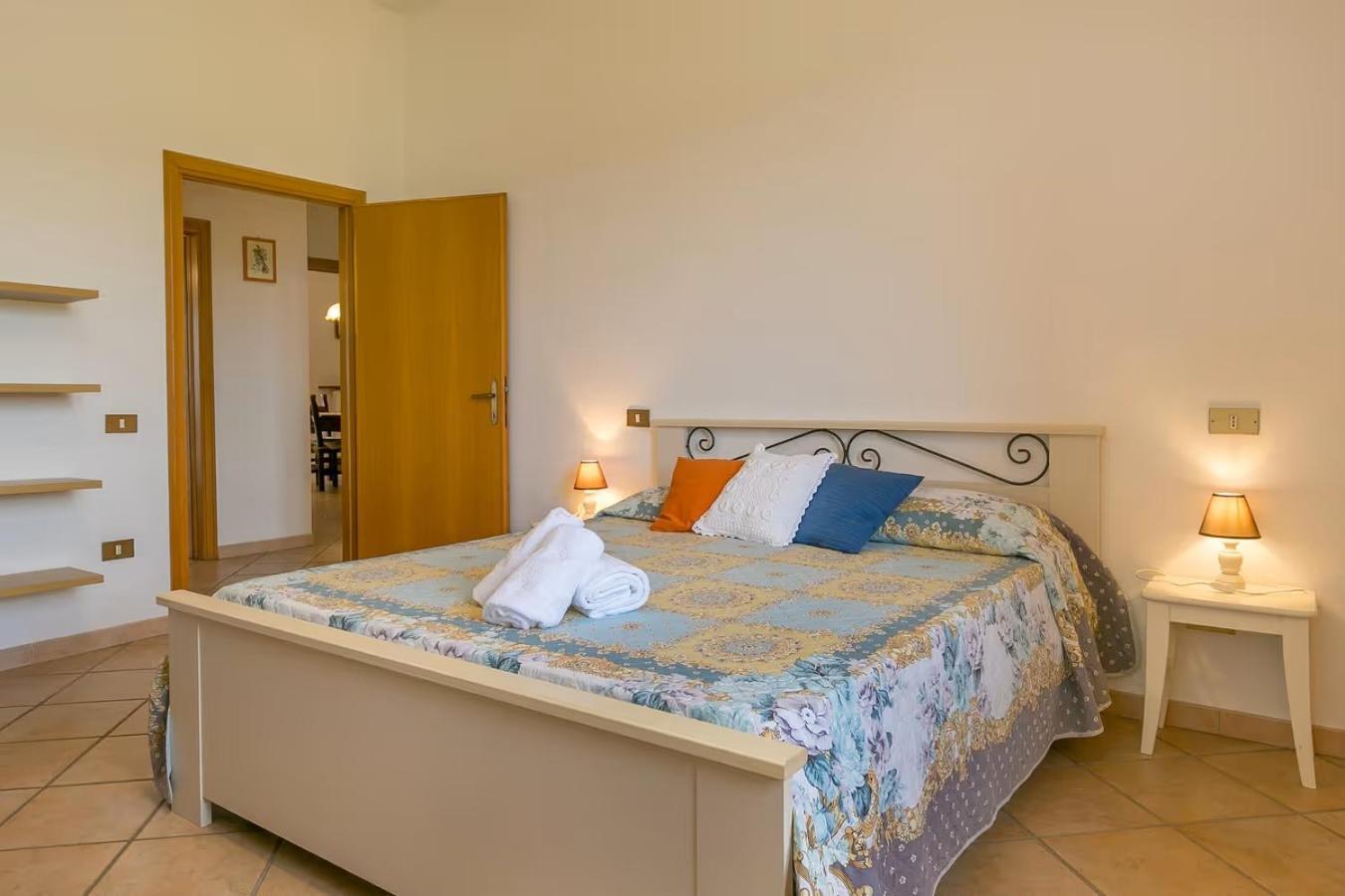 Agriturismo I Debbi Bibbona Eksteriør bilde