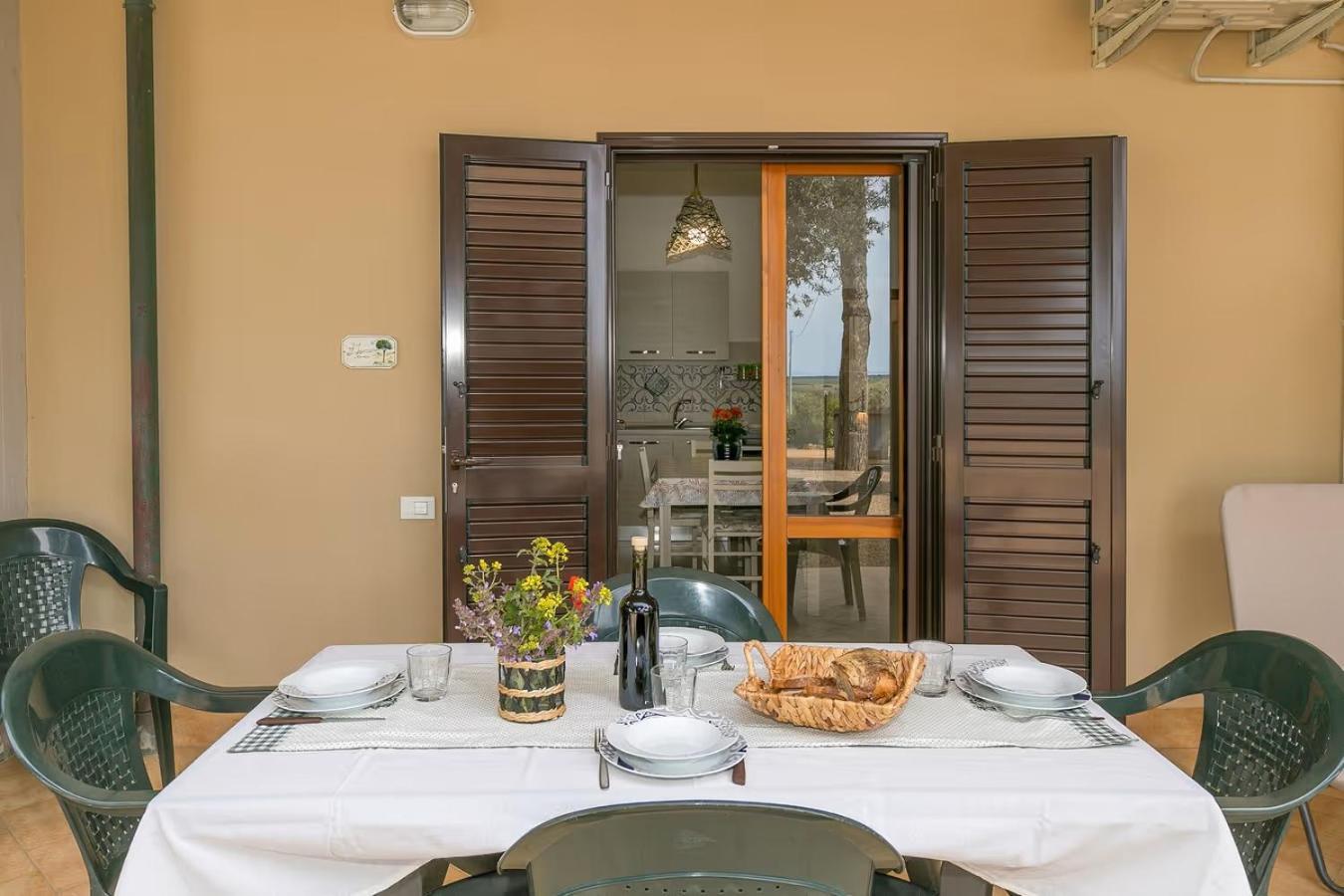 Agriturismo I Debbi Bibbona Eksteriør bilde