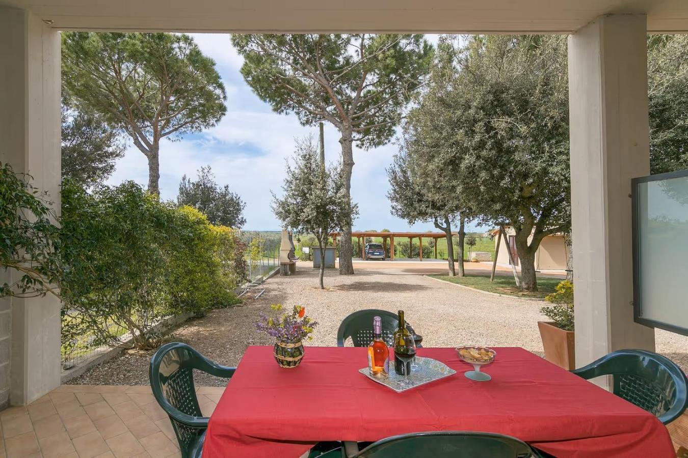 Agriturismo I Debbi Bibbona Eksteriør bilde